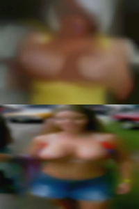 Horny milfs swallow cum.